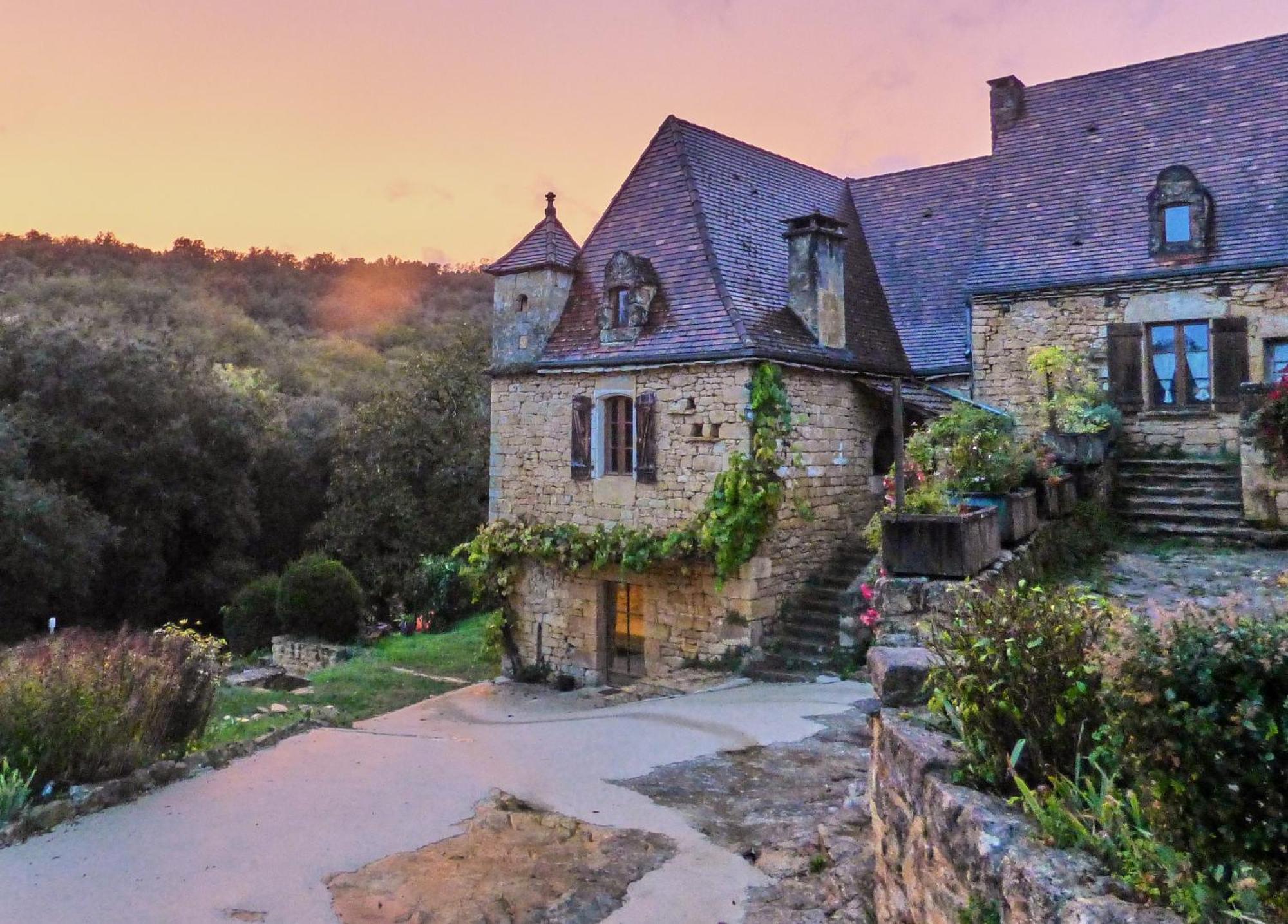 Domaine De Cantegrel - Gites De Charme Et Suite Troglodyte En Perigord Витрак Екстериор снимка